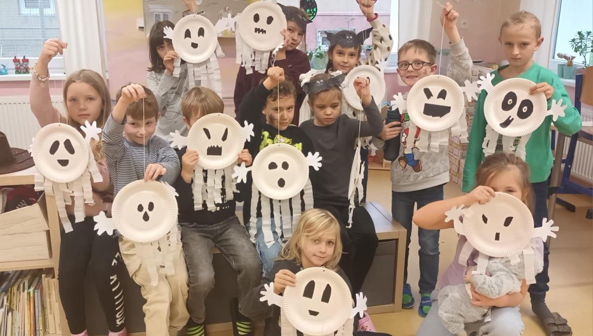 Školní družina 22.10.2025: " Projekt za školou"