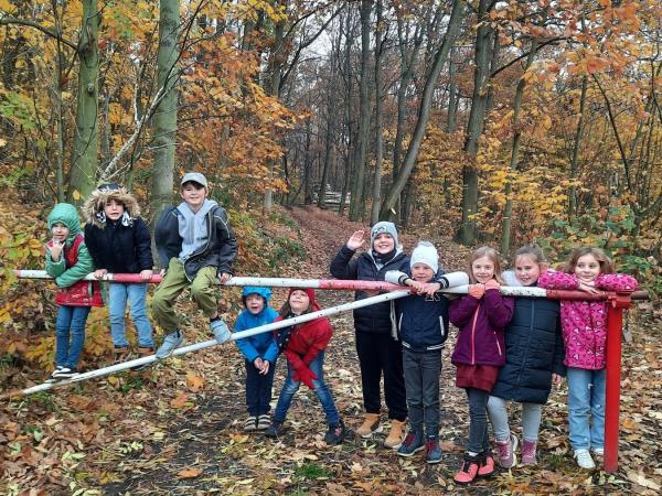 Listopad 2025-VŠUDE SAMÉ LISTY