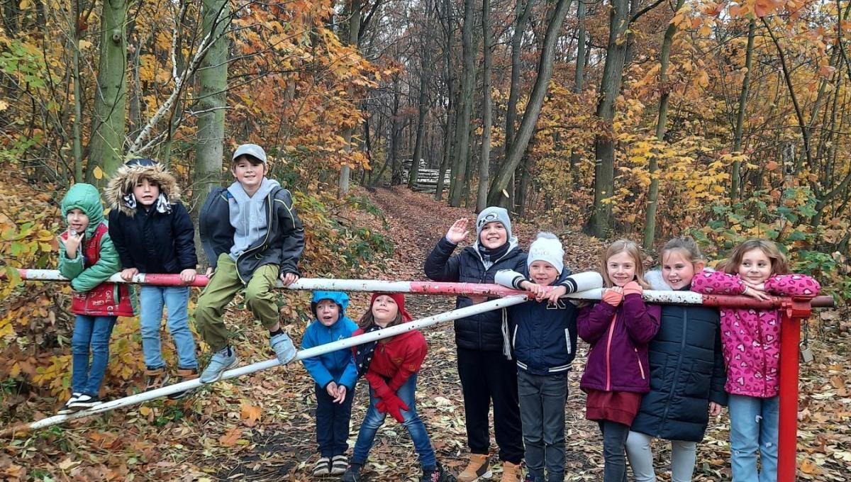 Listopad 2025-VŠUDE SAMÉ LISTY