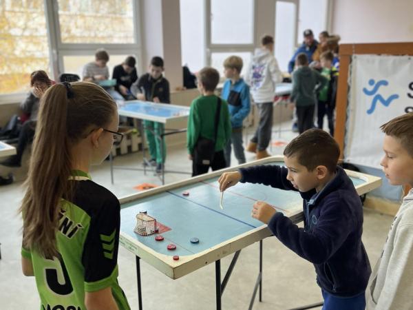 Turnaj ve stolním hokeji – SVČ Most