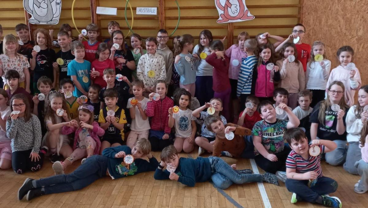 19.2.2026-Obručové hry